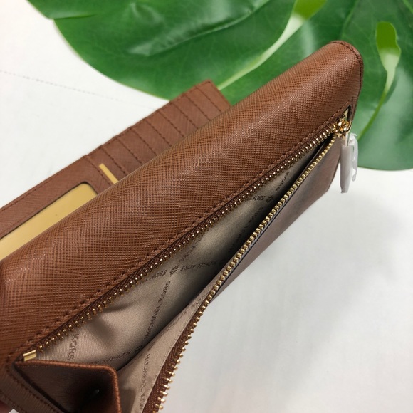 Michael Kors Jet Set travel Wallet Large trifold - Picture 6 of 8